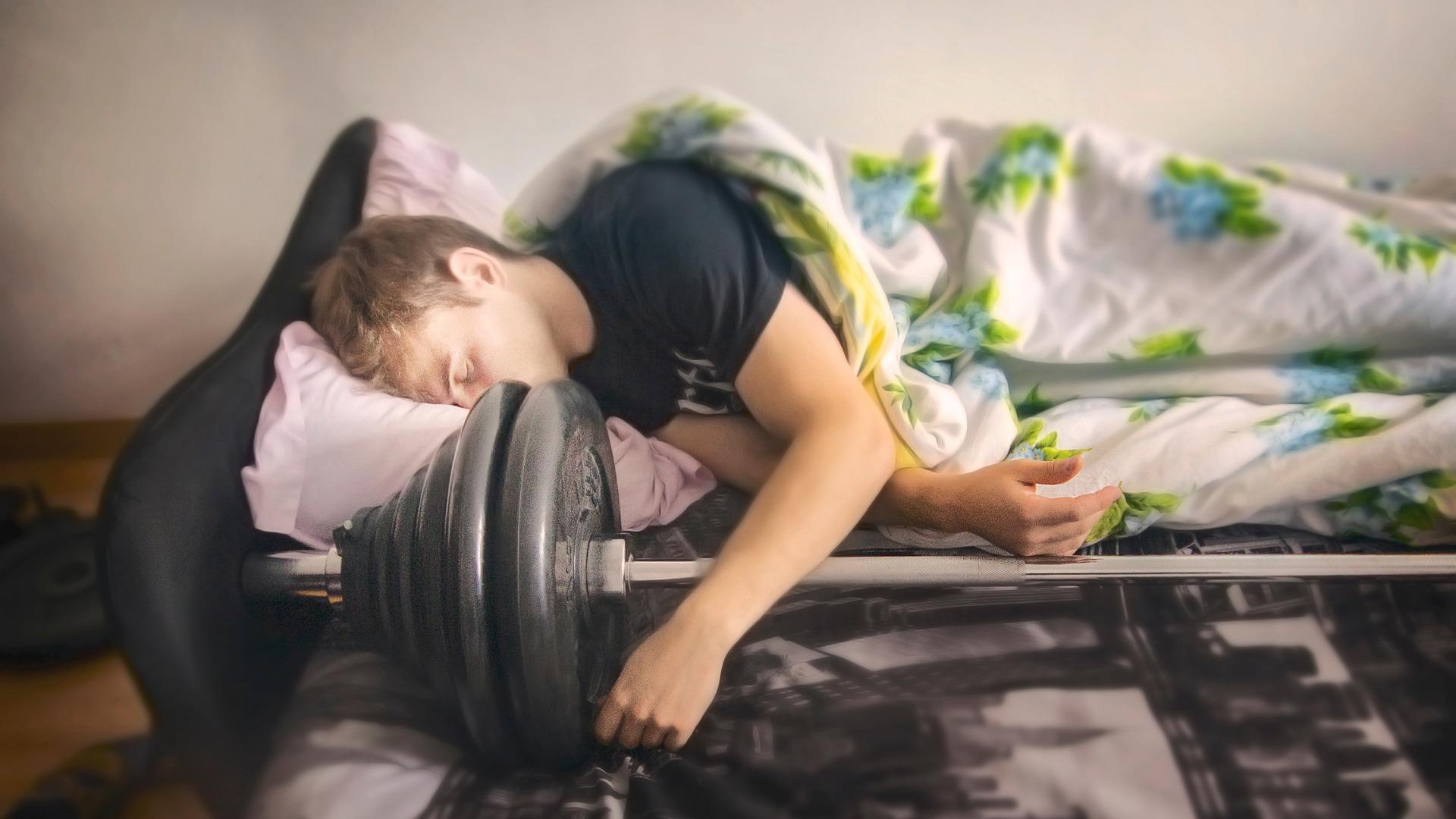 Immagine articolo Il Ruolo del Sonno nel Miglioramento della Forza Fisica